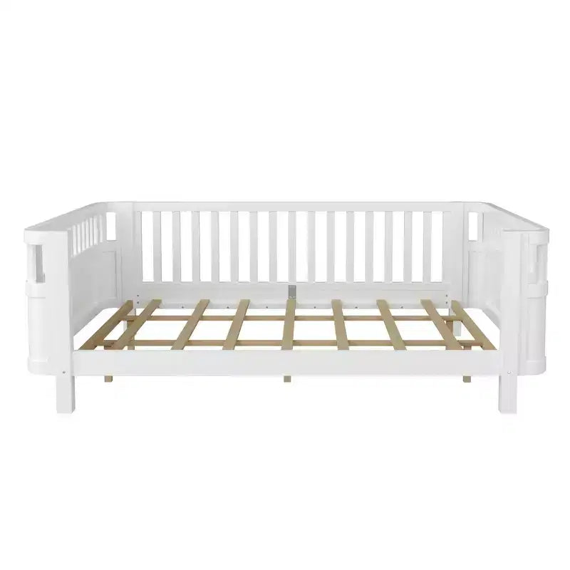 Struttura letto a piattaforma in legno Queen Size, letto Queen a profilo basso in legno con sponde e ringhiere protettive per bambine e bambini